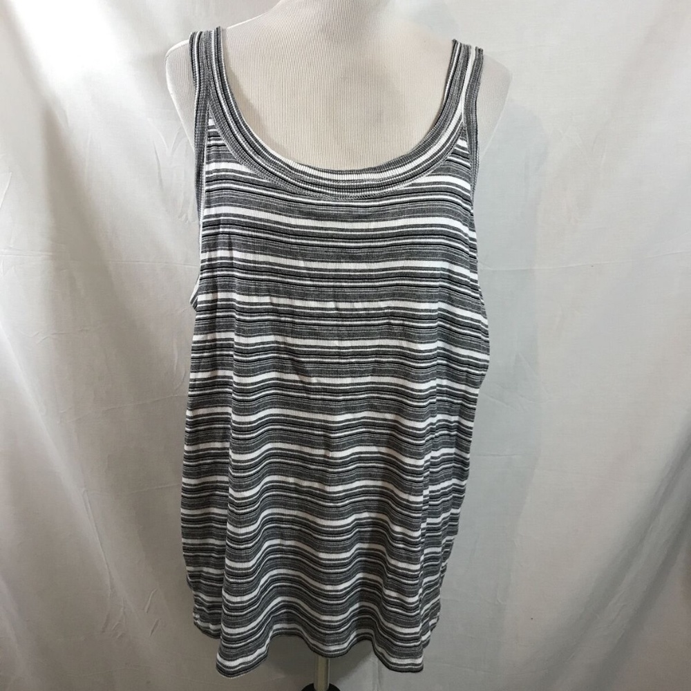 Avenue black & white striped tank - womens 26/28, bust 23"